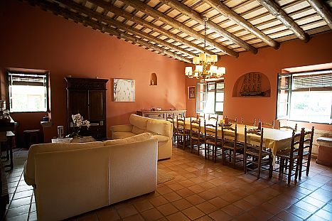 Casa rural con piscina en venta en el Empordà
