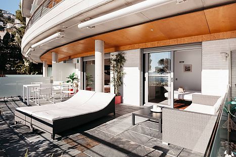 Apartamento en alquiler vacacional con vistas al mar en Canyelles (Roses)