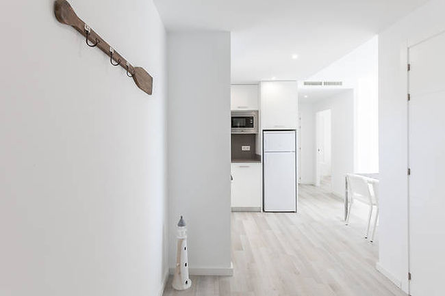 Vent de Mar - 2 bedrooms with balcony and community Jacuzzi