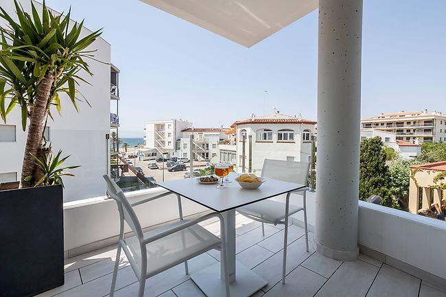 Vent de Mar - 1 bedroom with 1 bathroom and community Jacuzzi