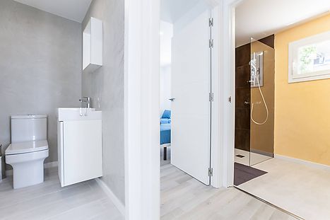 Vent de Mar - 2 bedrooms with balcony and community Jacuzzi