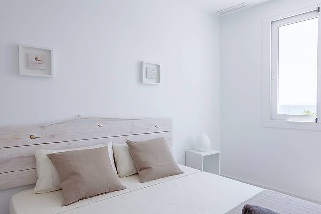 Vent de Mar - 2 bedrooms with balcony and community Jacuzzi