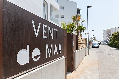 Vent de Mar - 1 bedroom with 1 bathroom and community Jacuzzi