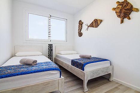 Villa Batik - 9 Casas de estilo balines con piscina y jacuzzi en Roses