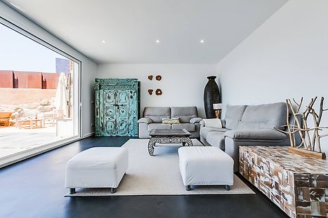 Casa en venda con vistas al mar en Puig Rom (Roses)