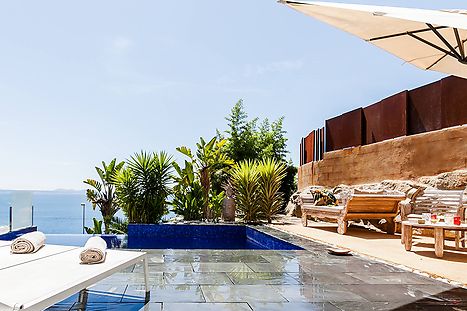 Casa en venda con vistas al mar en Puig Rom (Roses)