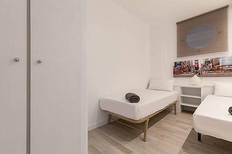 Apartamento totalmente reformado con piscina comunitaria