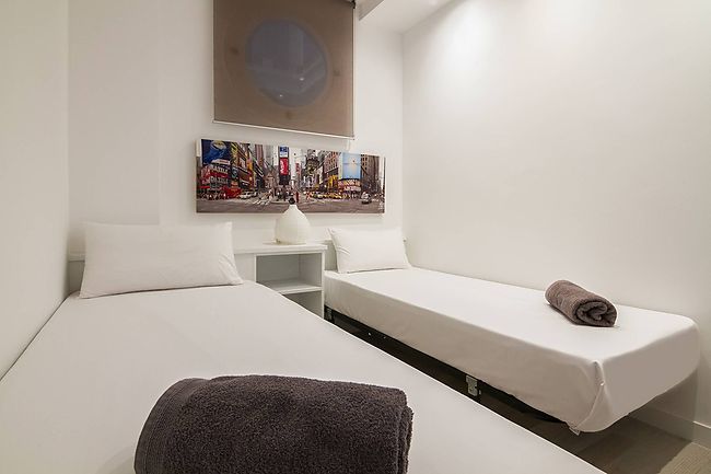 Apartamento totalmente reformado con piscina comunitaria