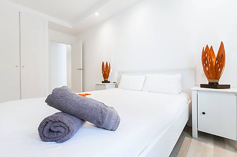 Apartamento totalmente reformado con piscina comunitaria