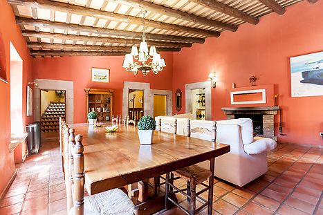 Casa rural con piscina en venta en el Empordà