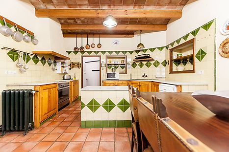 Casa rural con piscina en venta en el Empordà