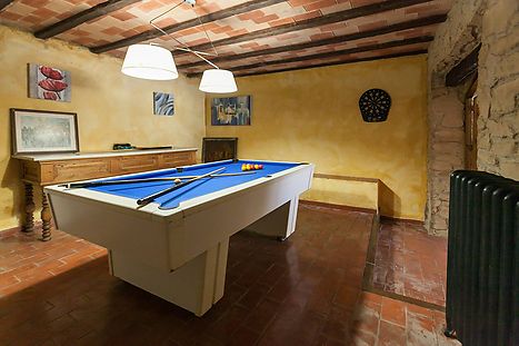Casa rural con piscina en venta en el Empordà